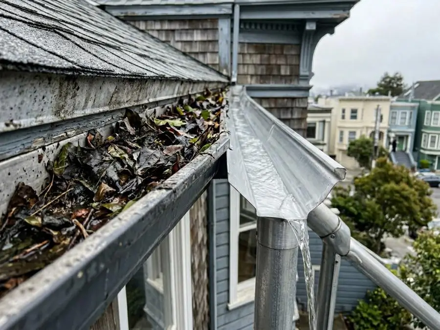 before and after gutter cleaning san francisco home
