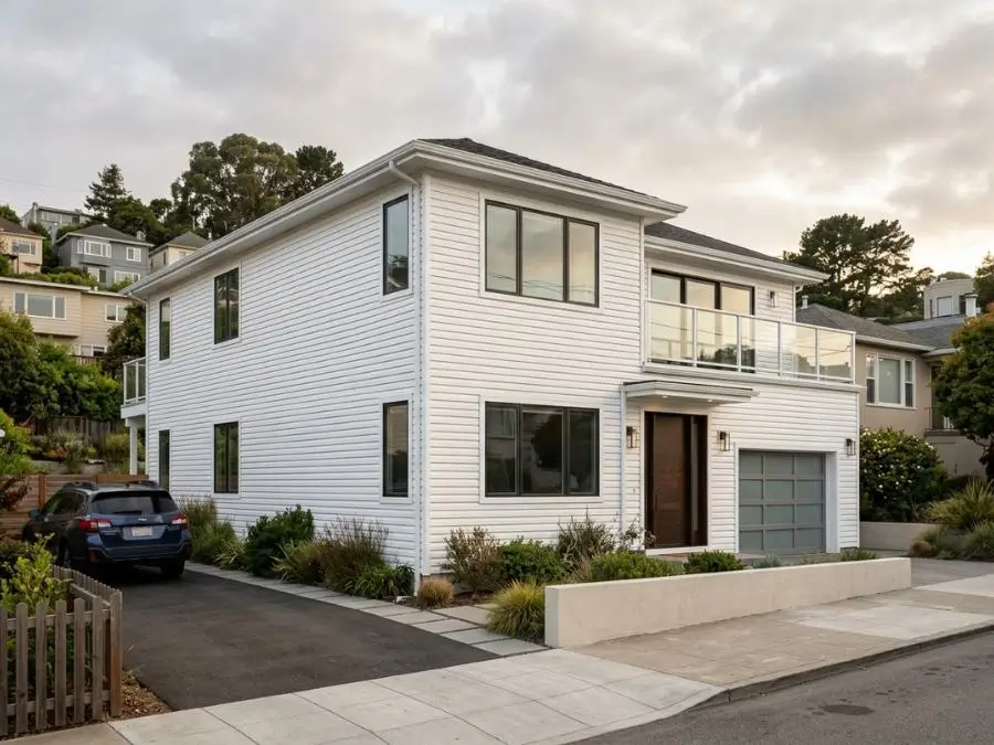 vinyl siding replacement on san francisco home